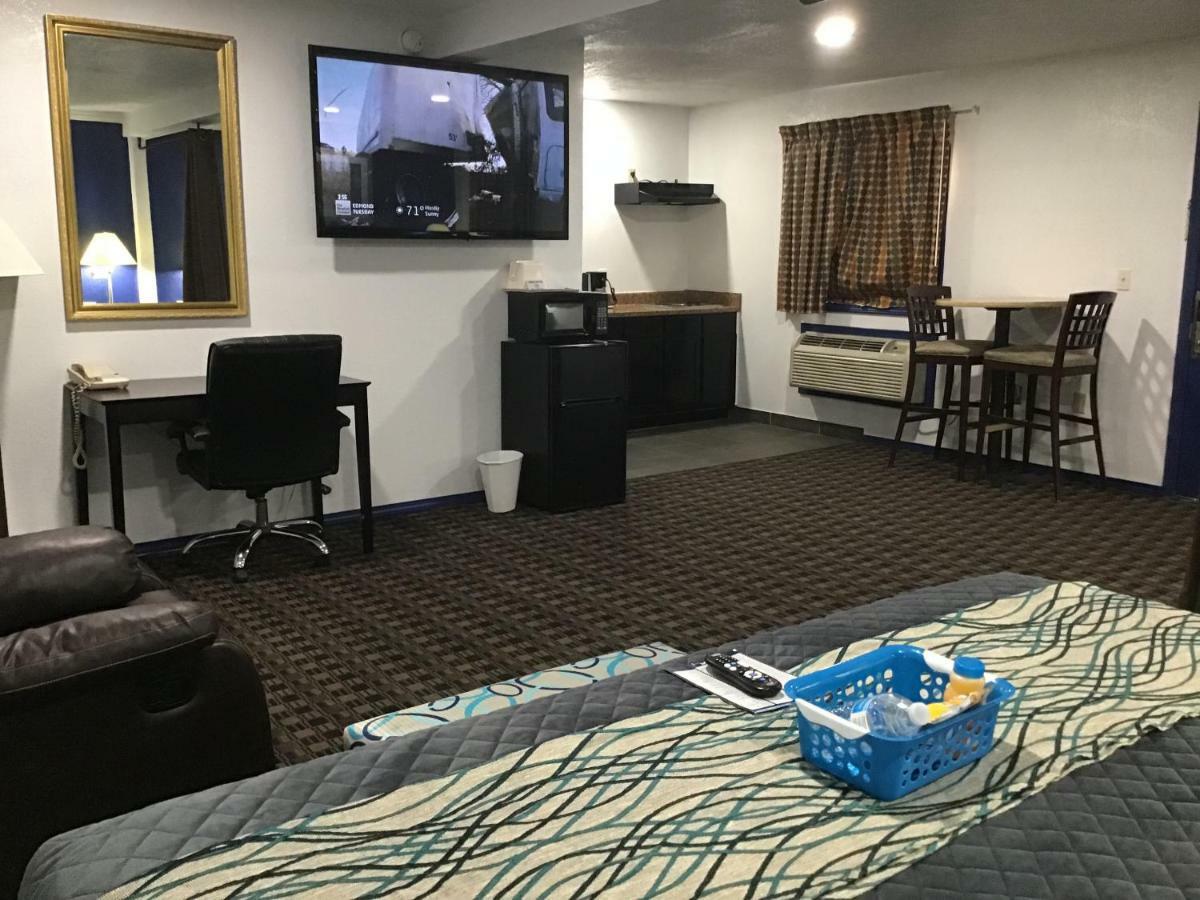 Budget Inn & Suites Оклахома-Сіті Екстер'єр фото